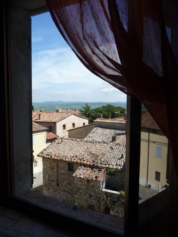 La Mandola Apartment Castiglione dʼOrcia Стая снимка