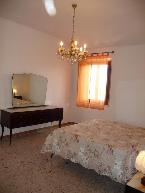 La Mandola Apartment Castiglione dʼOrcia Стая снимка